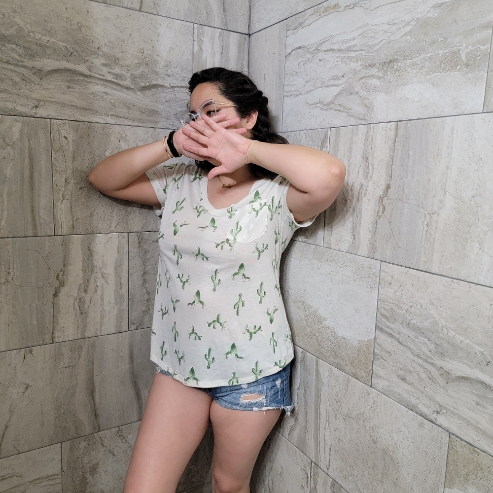 Cactus shirt with pocket!